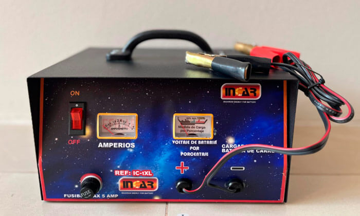 Cargador de batería IC1 de 2.5 amp y 4.0 amp